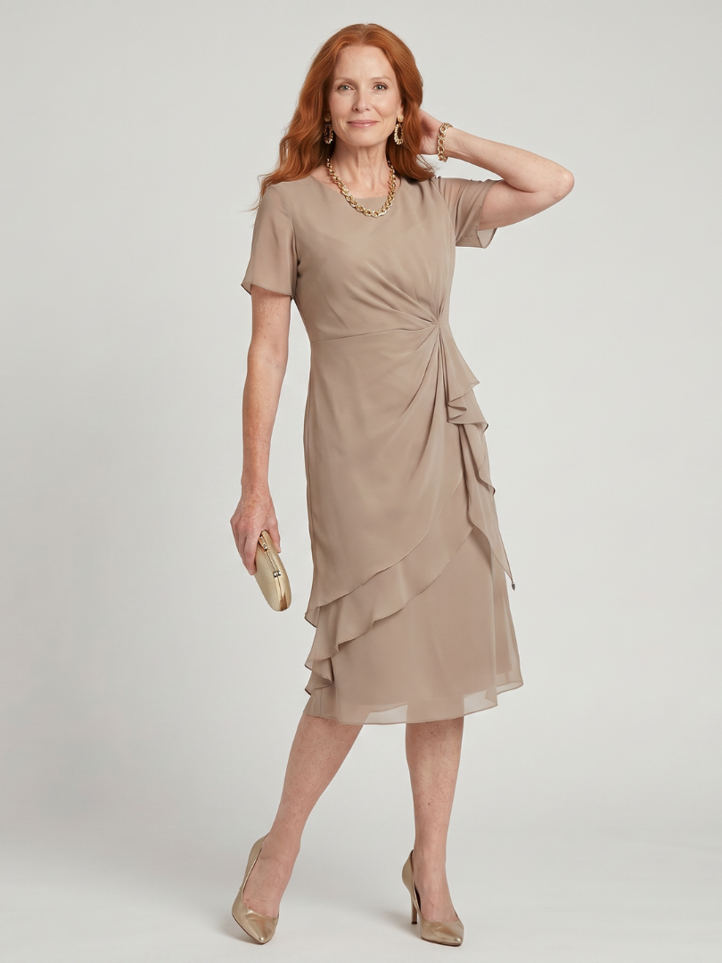 Eira™ | Elegante Midi Jurk met Gelaagde Zoom & Transparante Mouwen