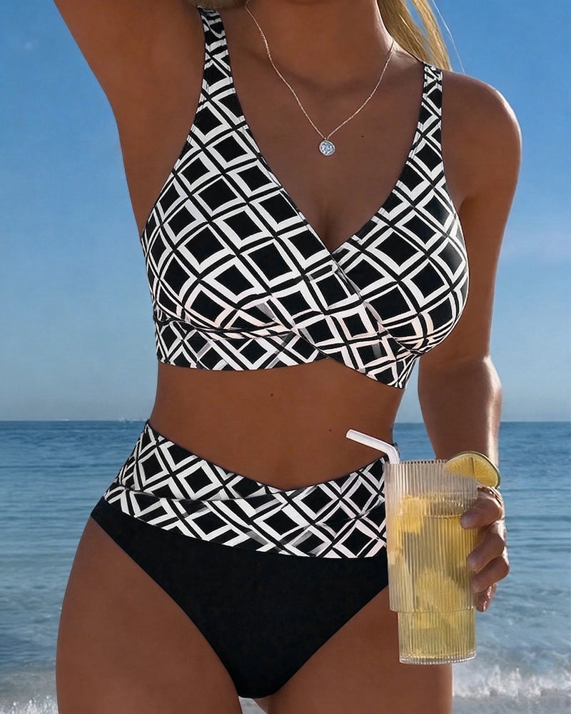 Twee-delige Bikini Met Bh-Snit En Diamantpatroon