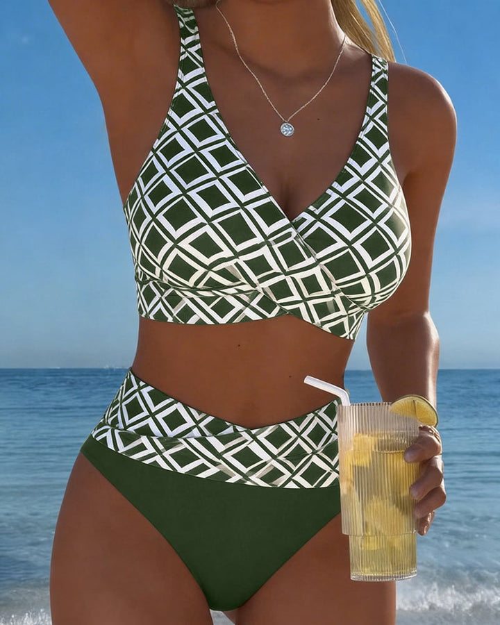 Twee-delige Bikini Met Bh-Snit En Diamantpatroon