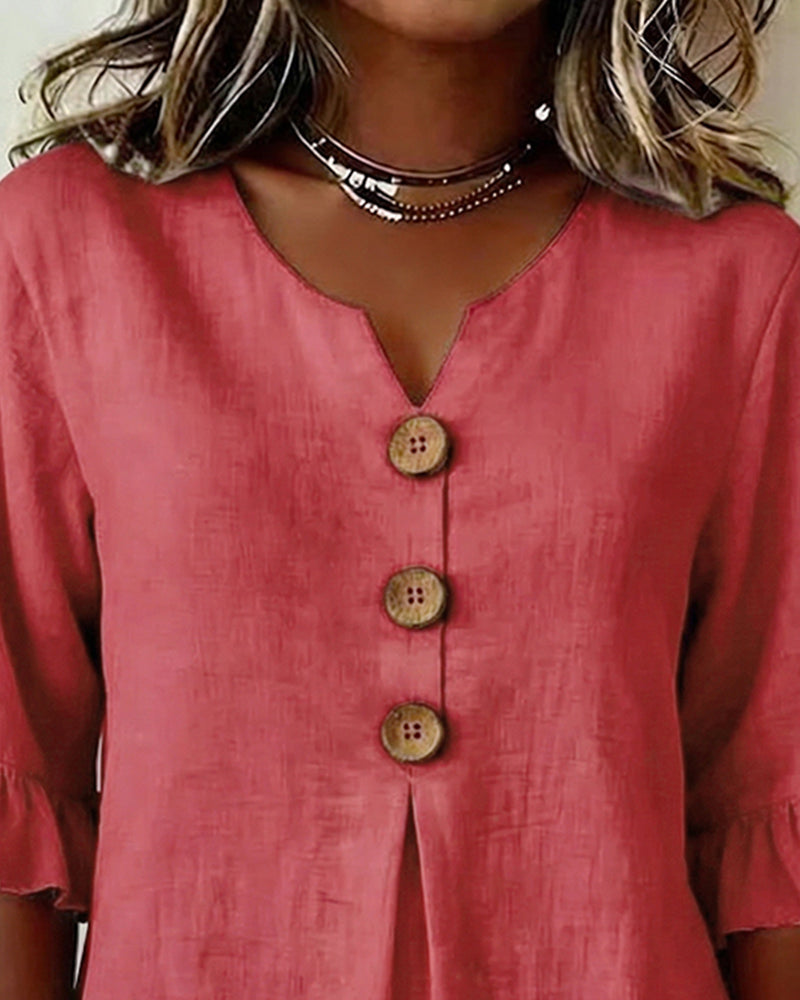 Sophia Blouse unicolor katoen-linnen met houten knopen en volant