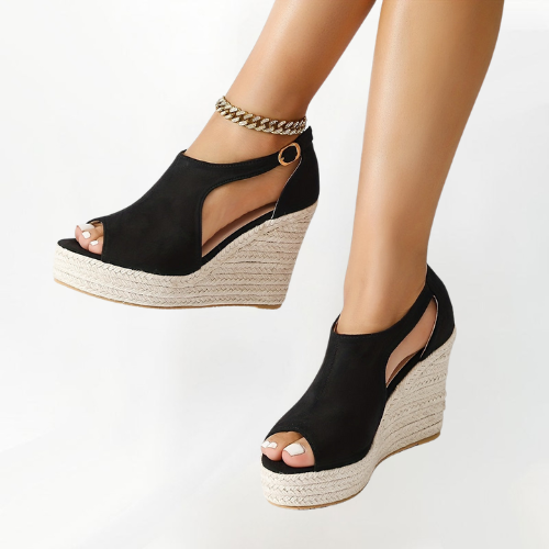 Lena | Hakken Sandalen