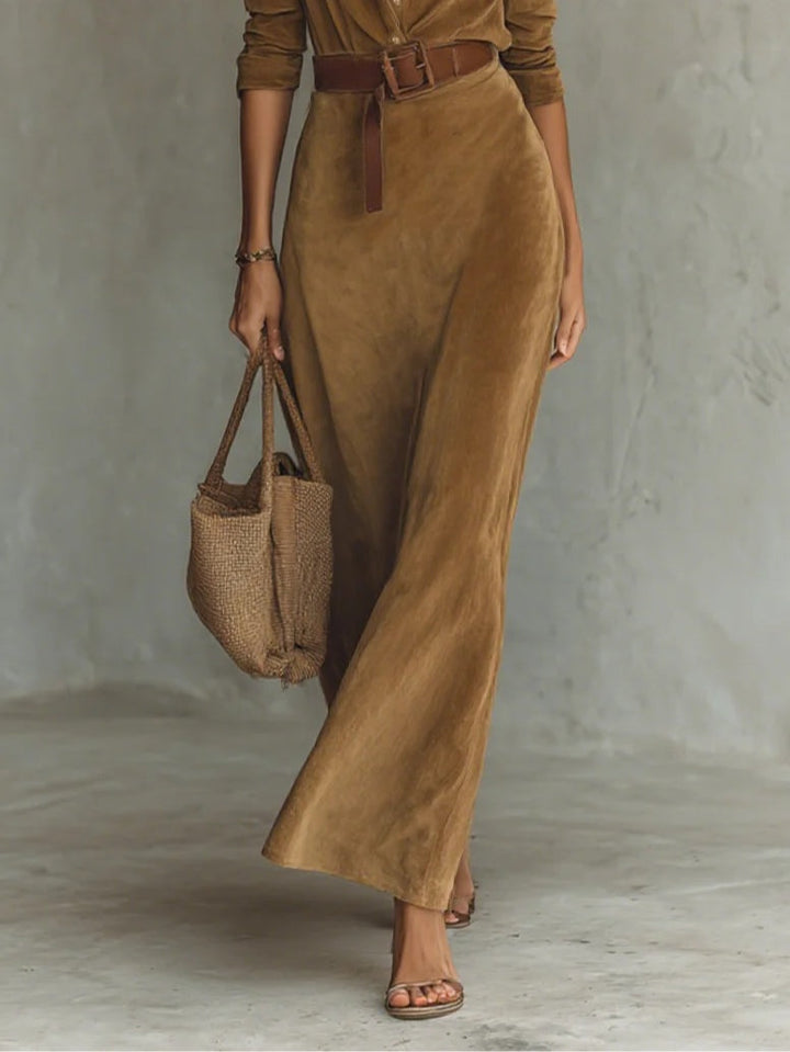 Juline™ | Maxi Jurk met Suèdelook en Revers