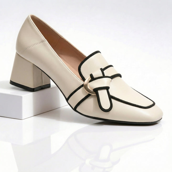 Livia | Loafers met Outline