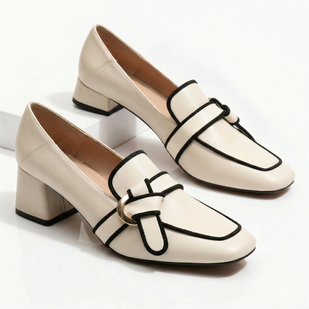 Livia | Loafers met Outline