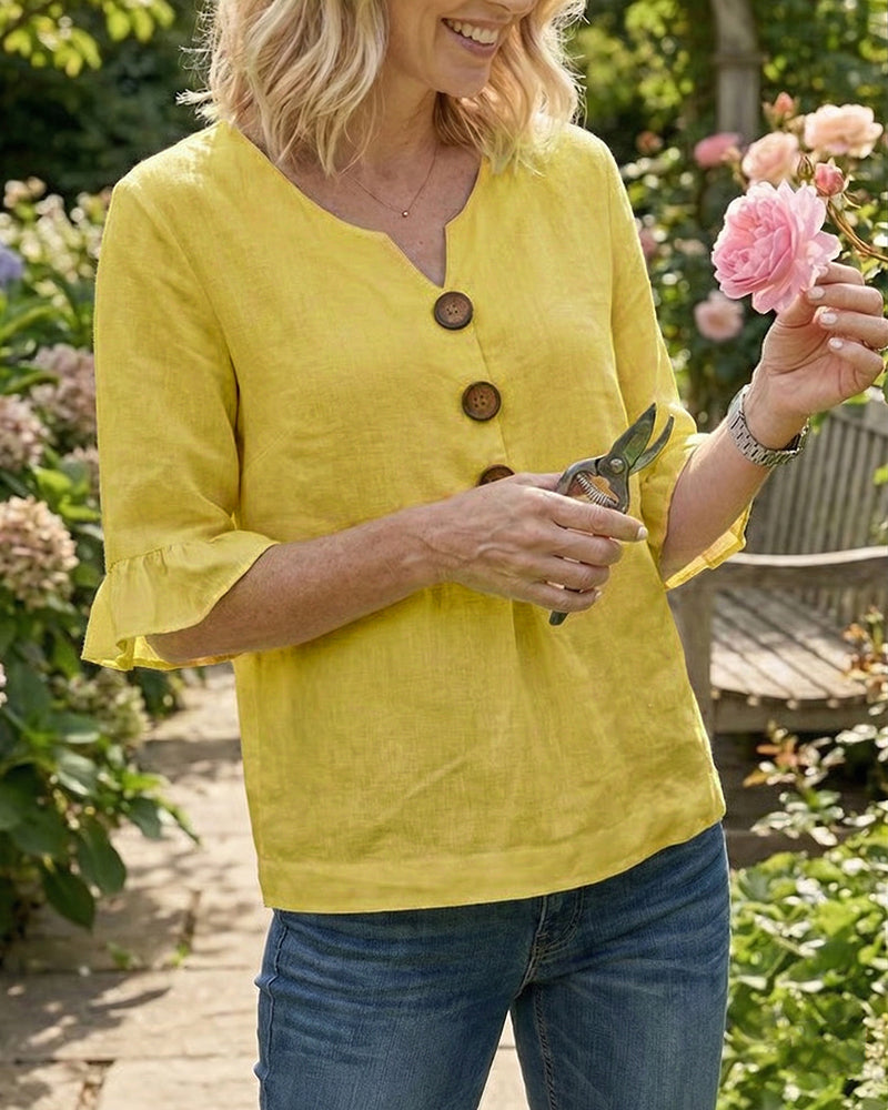 Sophia Blouse unicolor katoen-linnen met houten knopen en volant