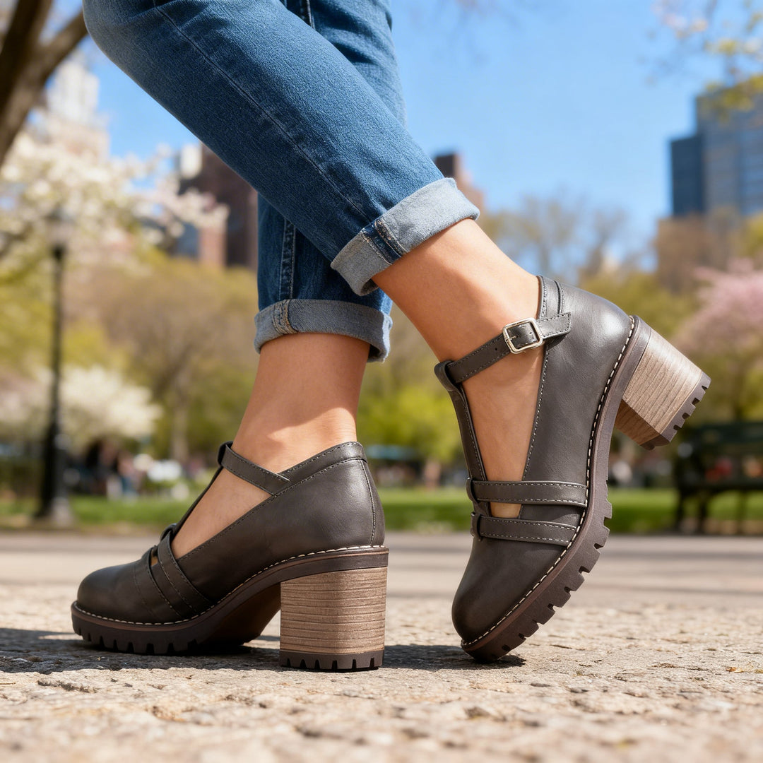 Romilly | Dames T-Strap Block Hak Loafer