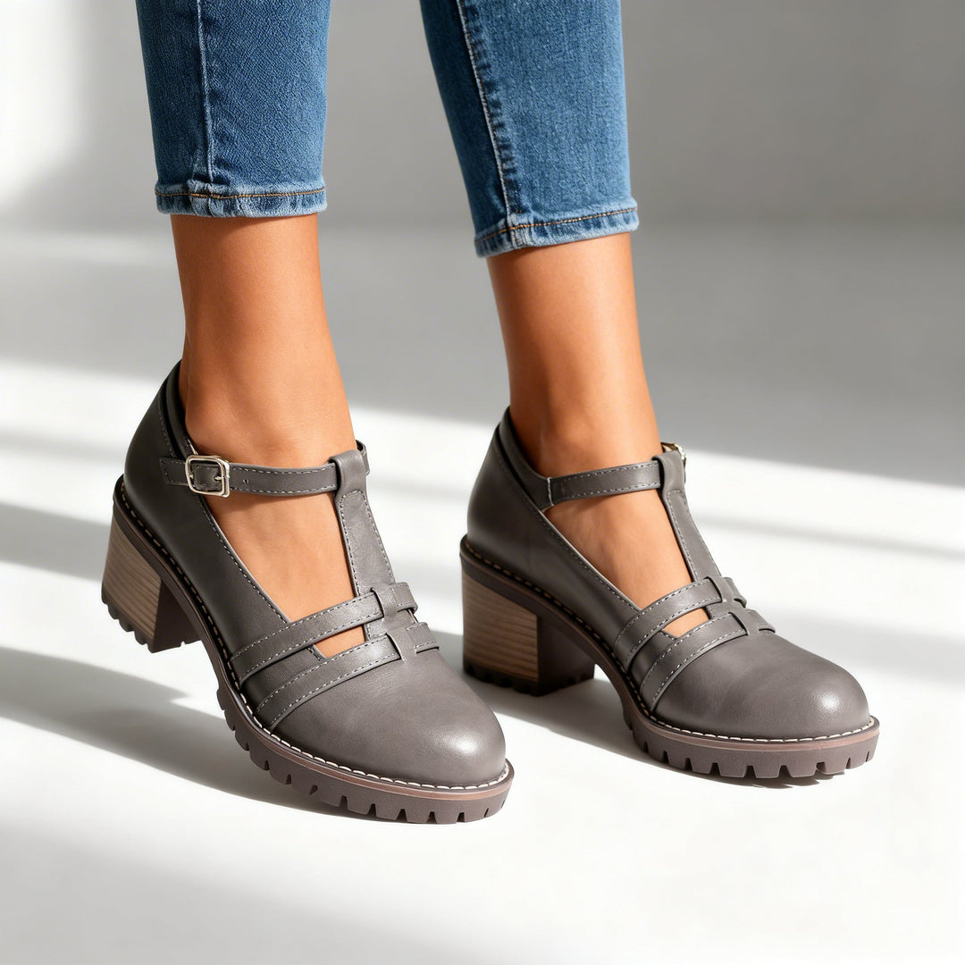 Romilly | Dames T-Strap Block Hak Loafer