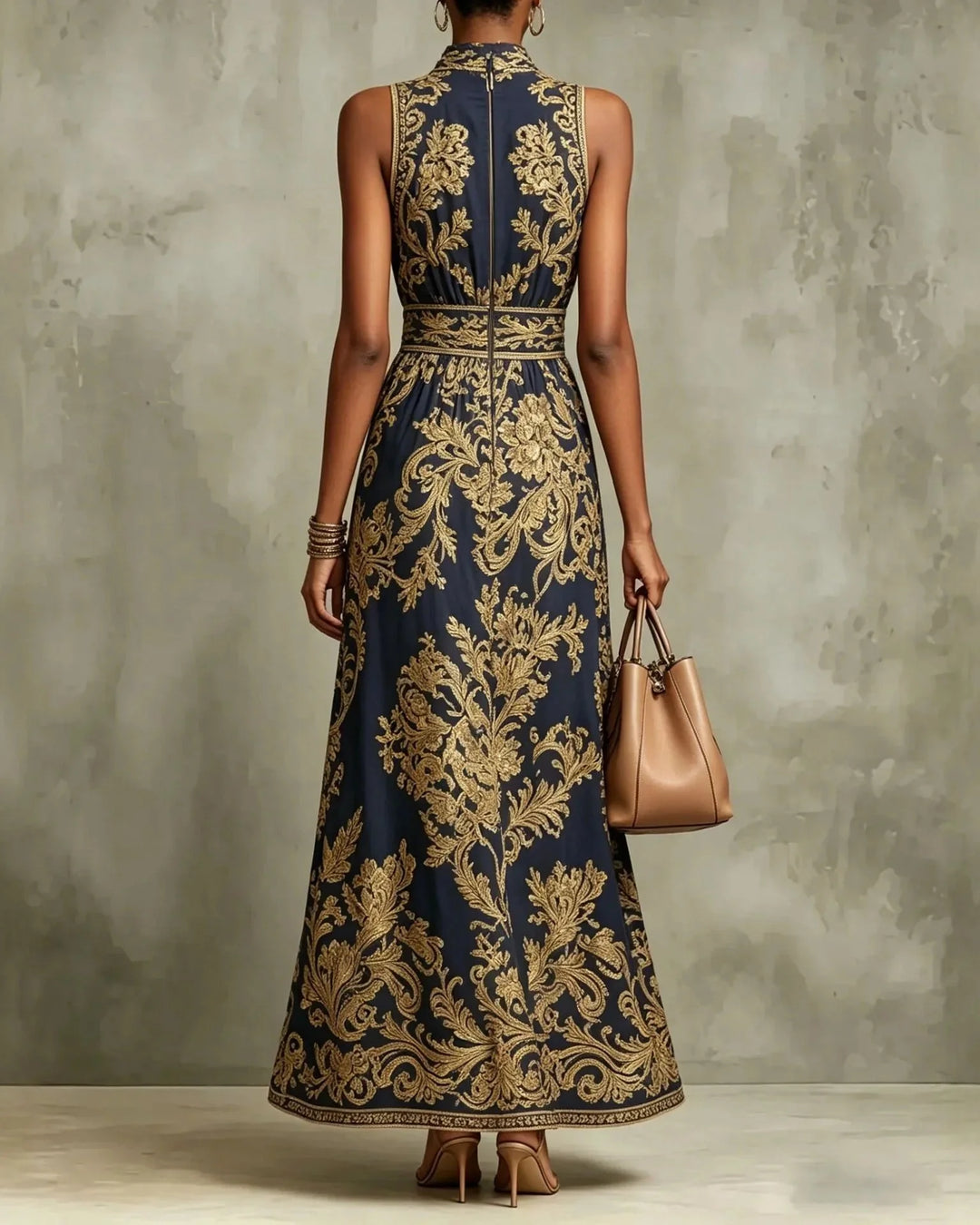 Cornelia | Glamour jurk met gouden barokprint